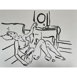 Mujer escuchando la radio