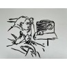 Mujer escuchando la radio